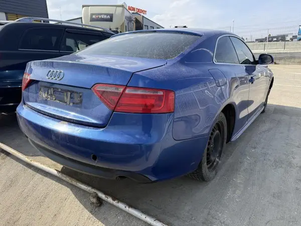 Aripa spate dreapta culoare albastru - ly9b Audi A5 (2007-2011) [8T3]