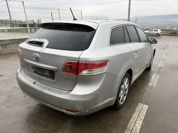 Aripa spate dreapta culoare argintie Toyota Avensis facelift (2012-2015) [T27]