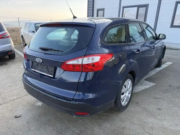 Aripa spate dreapta culoare blazer blue Ford Focus 3 facelift (2013-2018)