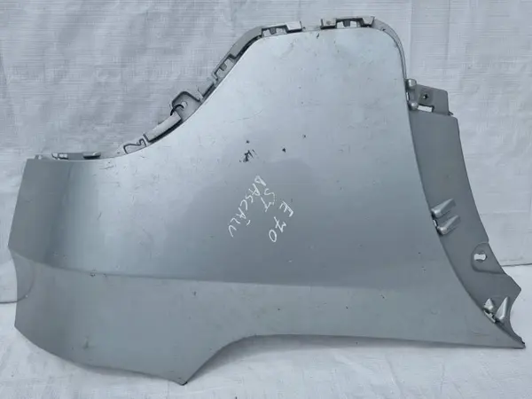 Aripa spate stanga BMW X5 (2007-2013) [E70]