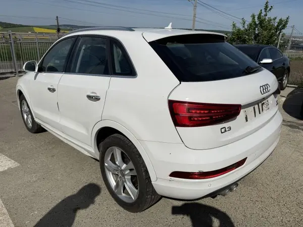 Aripa spate stanga culoare alb - lb9a Audi Q3 (2011-2017) [8U]