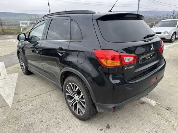 Aripa spate stanga culoare neagra Mitsubishi ASX (2010-2012)