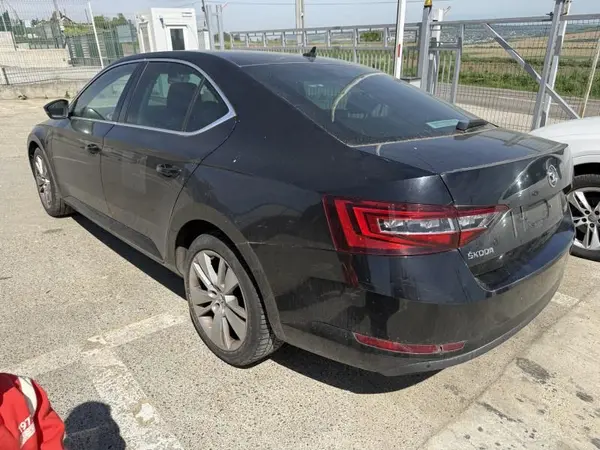 Aripa spate stanga culoare negru - lf9r Skoda Superb 3 facelift (2019-2023)