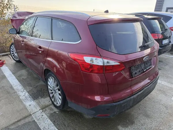 Aripa spate stanga culoare red candy tint cc Ford Focus 3 (2011-2015)