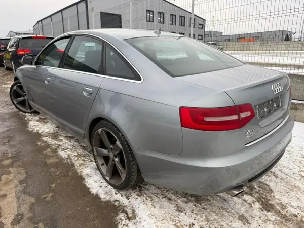 Aripa spate stanga culoare silver metalic - lx7v Audi A6 facelift (2008-2011) [4f, C6]