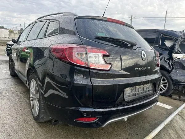 Aripa spate stanga culoare tegne - black Renault Megane 3 (2008-2012)