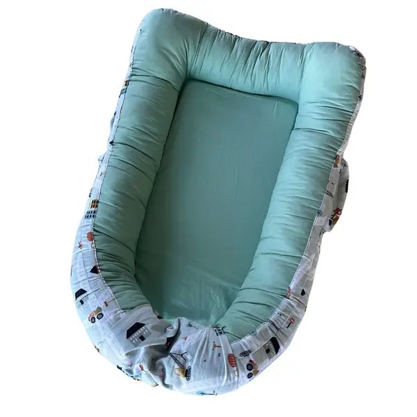 Baby Nest cu doua fete, Casute/Mint, cosulet bumbac organic, cu manere, TWINDECO
