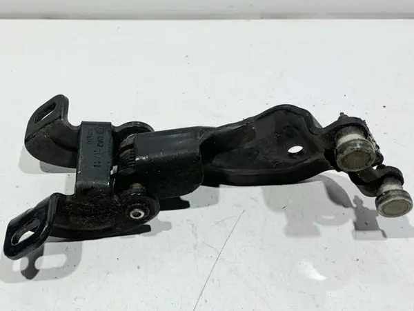 Balama usa stanga spate superioara culoare argintiu metalic - lr7l 7N0843335C Seat Alhambra 2 (2010-2015)