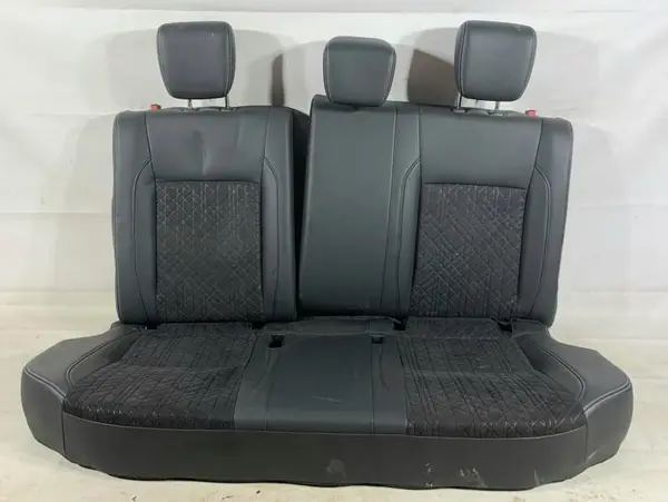Bancheta spate Suzuki Vitara 4 (2014-2018)