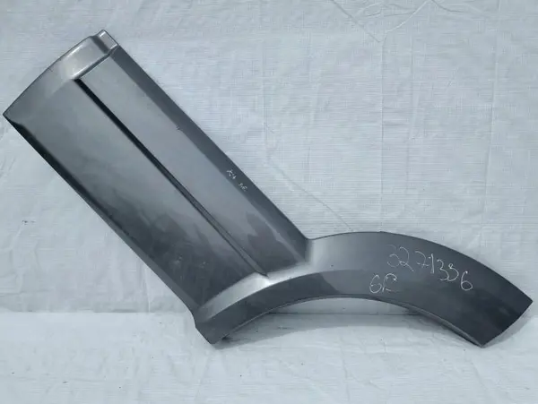 Bandou aripa stanga spate Kia Sorento (2002-2009)
