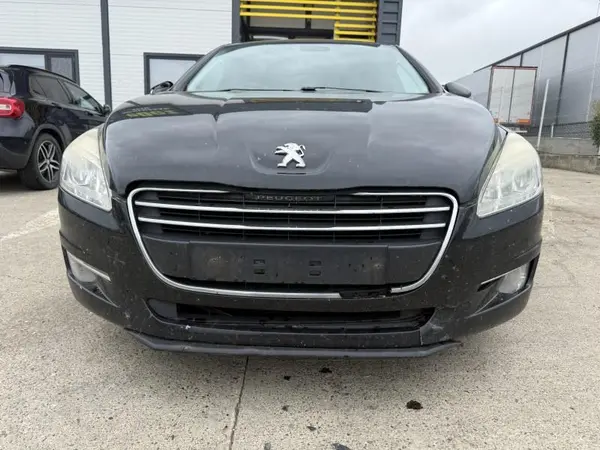 Bara fata completa culoare negru - ktv Peugeot 508 (2010-2014)