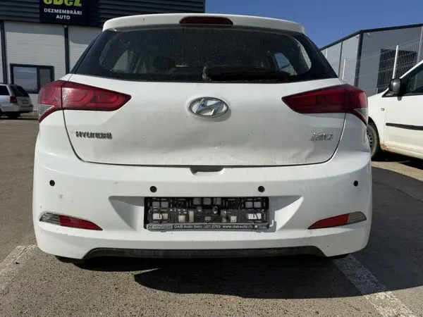 Bara spate completa cu senzori de parcare culoare alb - polar white(bms) Hyundai i20 2 (2014-2018)