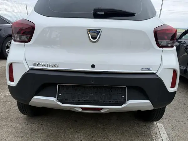 Bara spate completa cu senzori de parcare culoare alba Dacia Spring (2021-2022)
