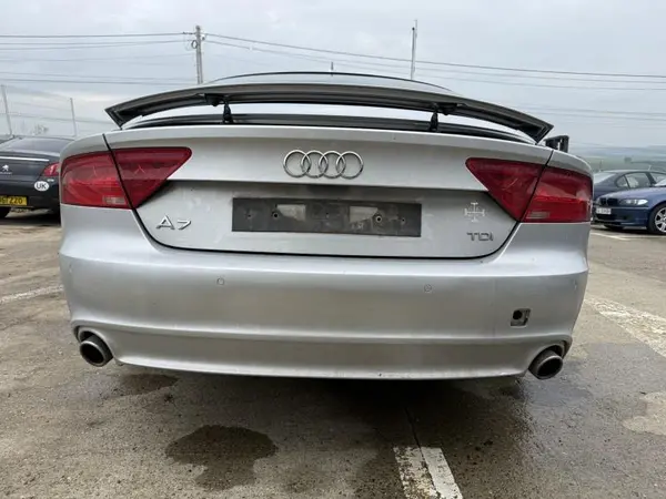 Bara spate completa cu senzori de parcare culoare argintiu - lx7w Audi A7 (2010-2018) [4g]