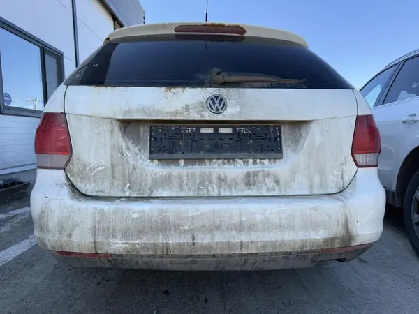 Bara spate culoare alb - lr9a Volkswagen Golf 5 (2004-2009)
