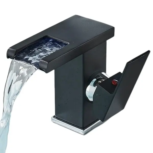 Baterie Lavoar Chiuveta Baie, BisDesign, Led Temperatura Apa Dinamic, Finisaj Negru Mat, Dimensiune 13 cm