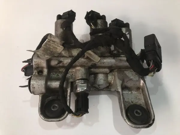 Bloc de valve dynamic drive 7l0411851 Porsche Cayenne 9pa (2003-2011) 4.5 benzina