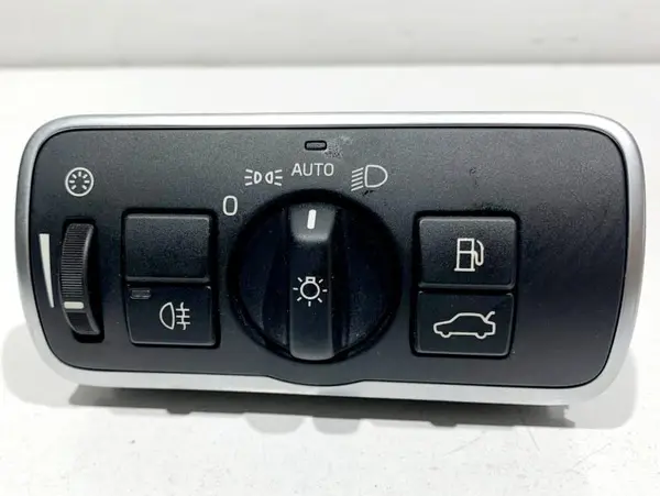 Bloc lumini 30739448 Volvo XC60 facelift (2013-2017)