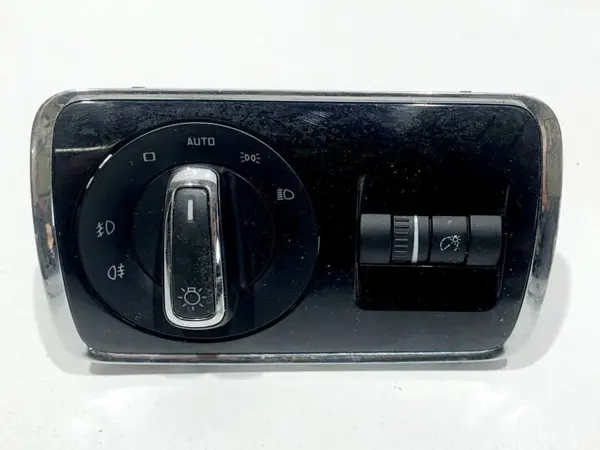 Bloc lumini 3T0941431B Skoda Superb 2 (2008-2013)