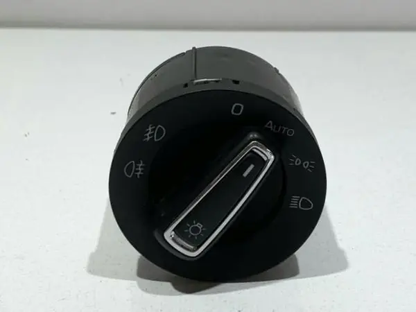 Bloc lumini 3V0941431 Skoda Superb 3 (2015-2019)