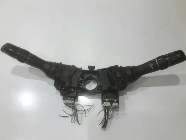Bloc manete 42111-17F534 Toyota RAV 4 (2005-2010) 2.2 d4d 2ADFHV 177 cp
