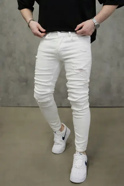 BLUGI SLIM FIT WHITE DESTROYED – CLEAN URBAN STYLE (MĂRIME: 32)