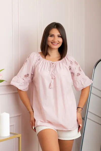 Bluza dama din bumbac Myra cu perforatii florale - Roz pastel