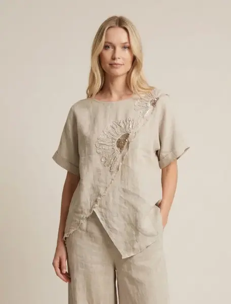 Bluza din in bej cu paiete si broderie, croi lejer asimetric, stil elegant natural