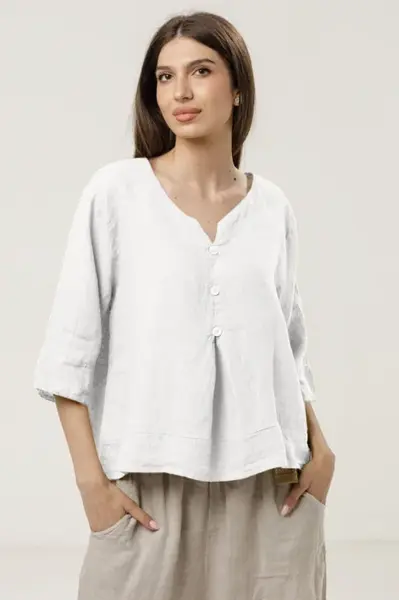 Bluza din in lejera cu nasturi decorativi, alba