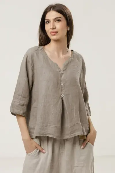 Bluza din in lejera cu nasturi decorativi, bej inchis
