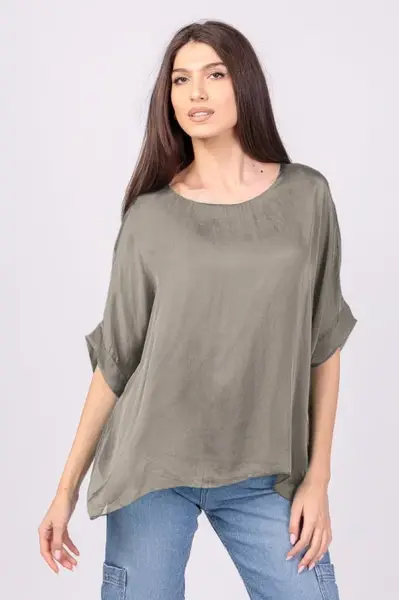 Bluza din matase si vascoza bej inchis, cu funda pe spate
