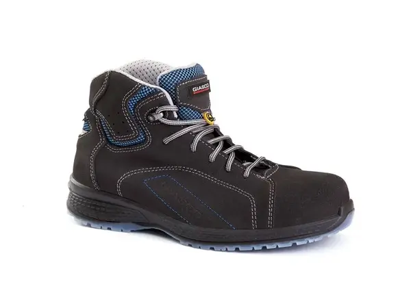Bocanci protectie bombeu compozit piele S3 SRC ESD 40 Giasco Softball Bocanci protectie bombeu compozit S3 SRC ESD Marime 40 Giasco Softball