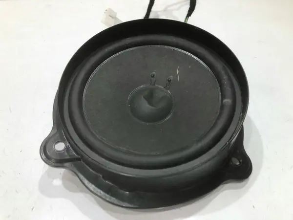 Boxa auto dreapta fata / spate a2198200502 Mercedes CLS (2004-2010) [C219] w219