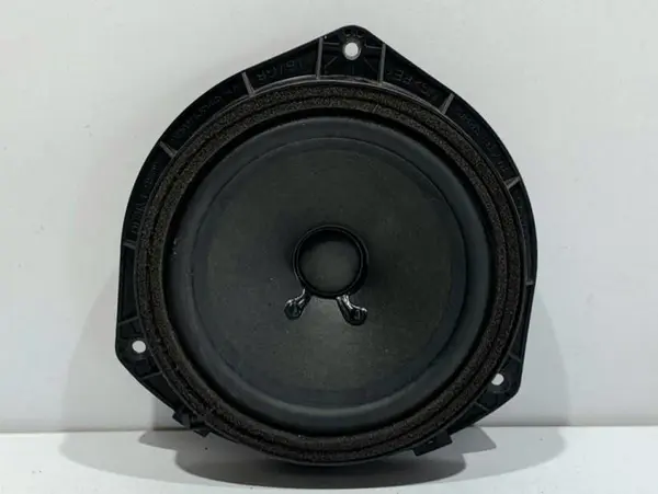 Boxa auto stanga / dreapta fata 96330-C8000 Hyundai i20 2 (2014-2018)