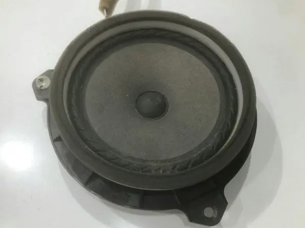 Boxa auto stanga / dreapta fata Toyota RAV 4 (2005-2010)