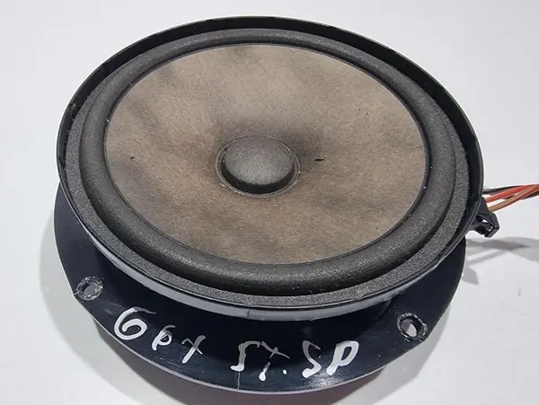 Boxa auto stanga / dreapta spate 1K0035454M Volkswagen Golf 5 (2004-2009)
