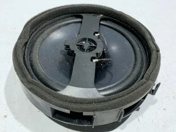 Boxa auto stanga / dreapta spate 8720A098 Mitsubishi Outlander 2 (2006-2012)