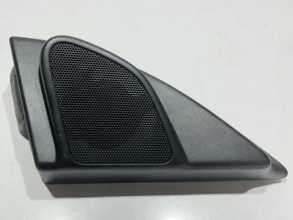Boxa auto / tweeter dreapta fata 30781068 Volvo XC60 (2008-2013)
