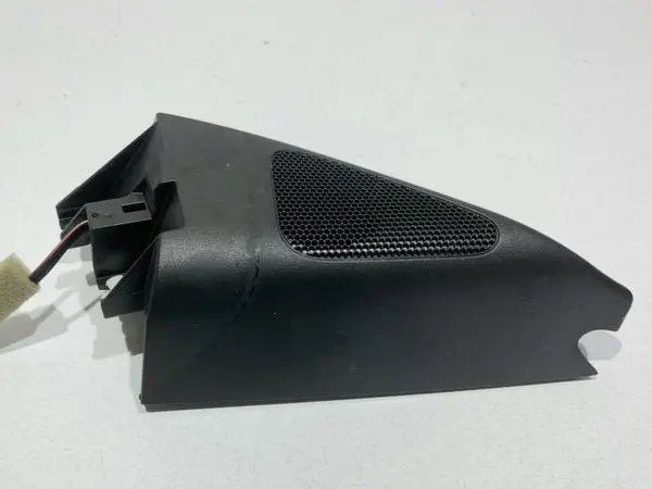 Boxa auto / tweeter dreapta fata 3AA837974C Volkswagen Passat B7 (2010-2014)