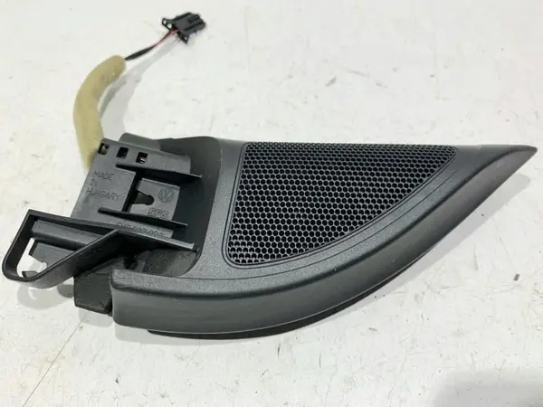 Boxa auto / tweeter stanga fata 5K0837993 Volkswagen Golf 6 (2008-2013)