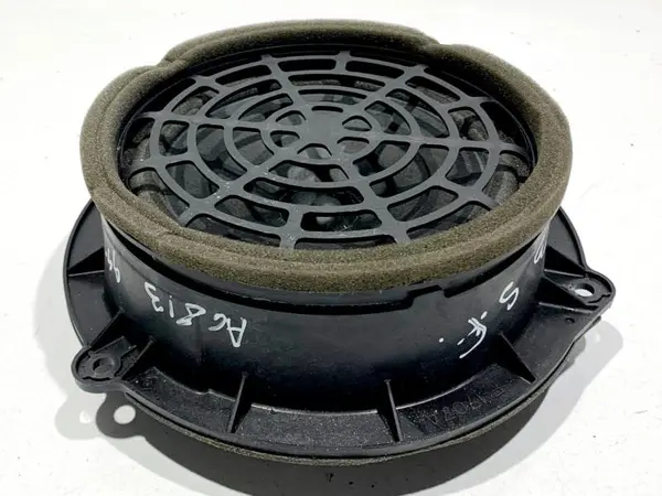 Boxa usa stanga / dreapta spate 4G1035411 Audi A7 (2010-2018) [4g]