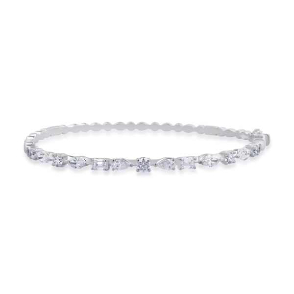Bratara din aur alb cu diamante de 2.10ct