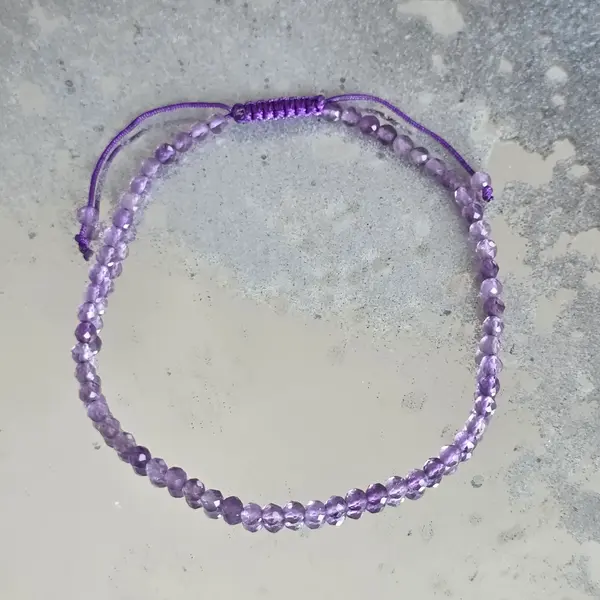 Bratara fatetata ametist 3 mm snur reglabil