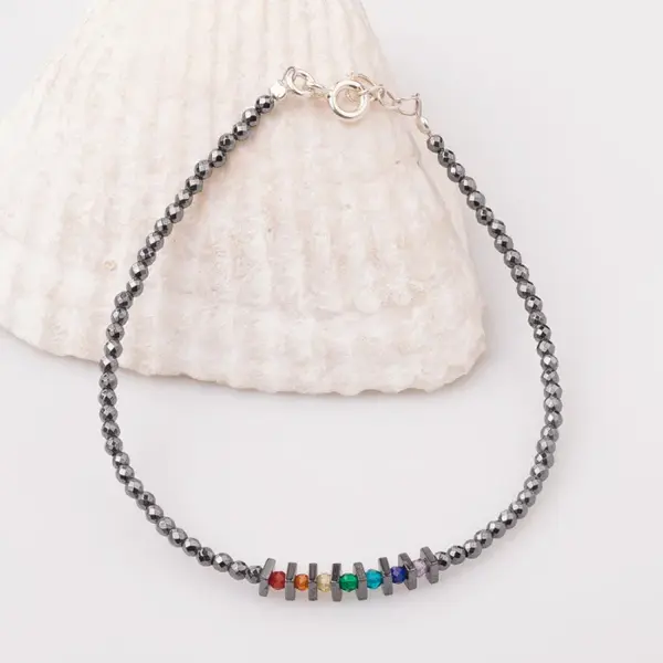 Bratara subtire din hematit gri si cubic zirconia multicolor