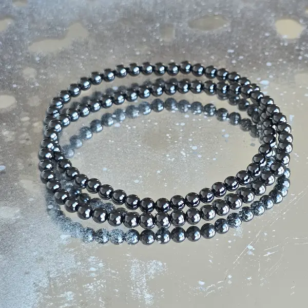 Bratara turmalina neagra sfere 4 mm