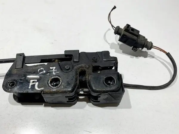 Broasca capota fata 4L0823509 Audi Q7 (2006-2010) [4L]