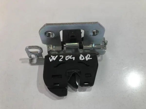 Broasca capota fata dreapta Mercedes C-Class (2007-2010) [W204]