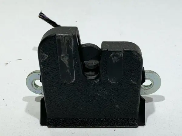 Broasca capota spate 5G0827505C Volkswagen Golf 7 facelift (2017-2020)