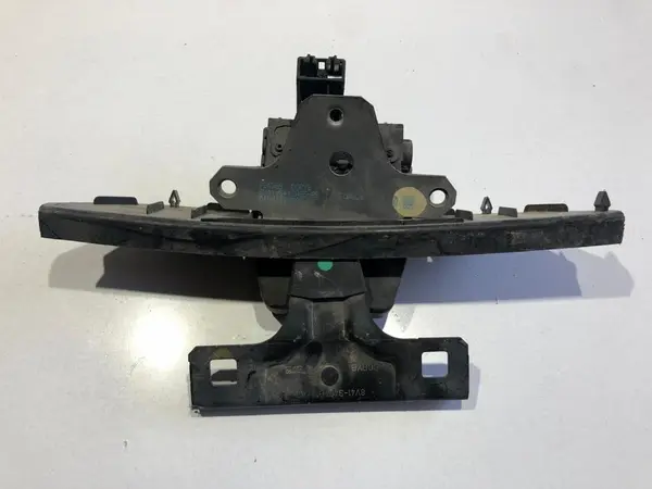 Broasca capota spate 8v41-s404b13-ac Ford Kuga (2008-2012)