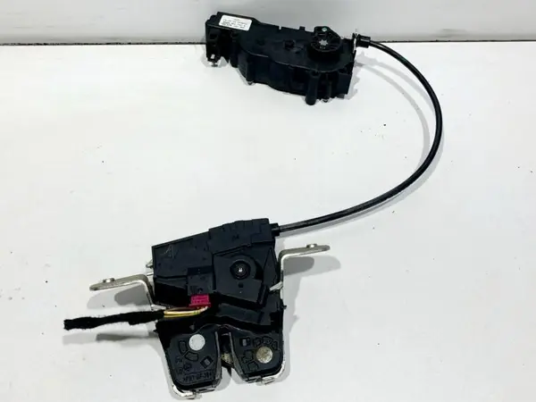 Broasca haion cu motoras / actuator A2047400735 Mercedes GL (2013-2019)[x166]